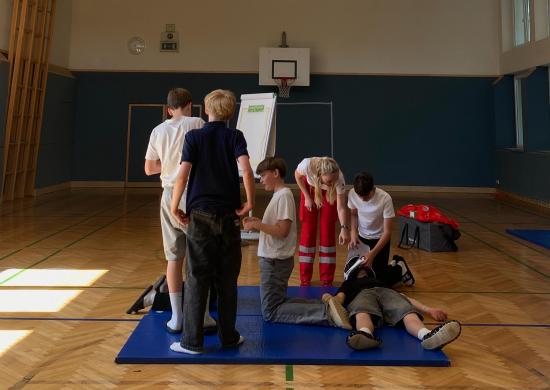 Erste-Hilfe-Kurs 4a