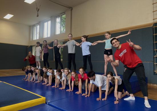 Akrobatikworkshop mit "TheFREAKS"